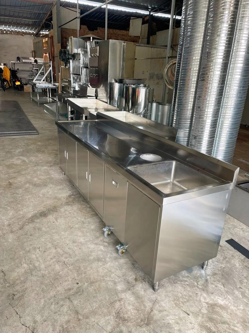 匠心鈑金，再鑄品質(zhì) 續(xù)寫不銹鋼柜體的專業(yè)制造之旅